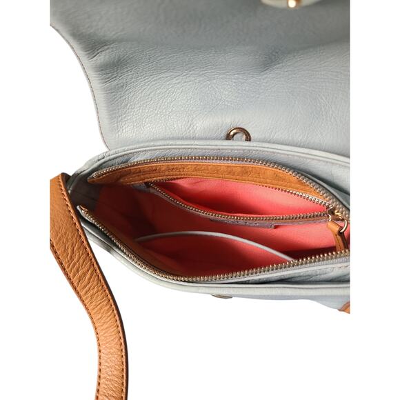 IRERI Leather Butterfly Tassel Shoulder Bag - Picture 8 of 12